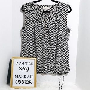 SOLD LOFT | BLACK/WHITE PATTERN BLOUSE